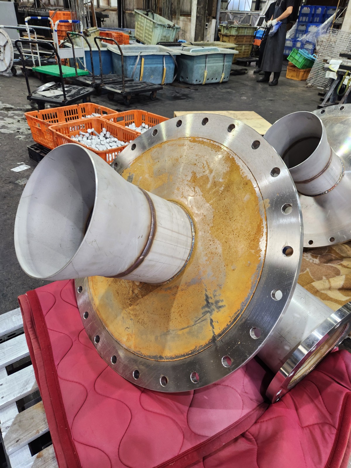 SUS316 熱交換器チャンバー部品 吹き付け酸洗い